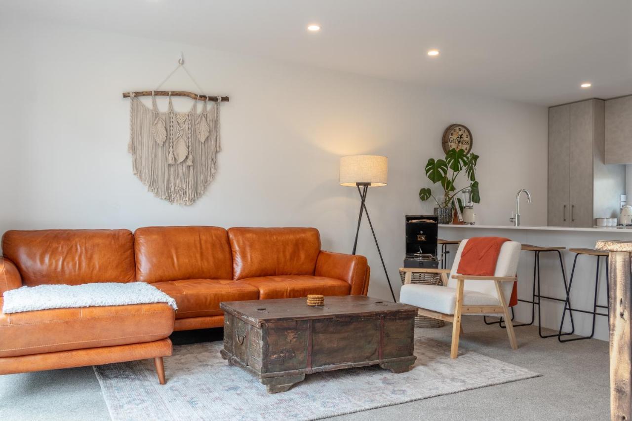 Apartmán Cozy Retreat With Hot Tub Christchurch Exteriér fotografie