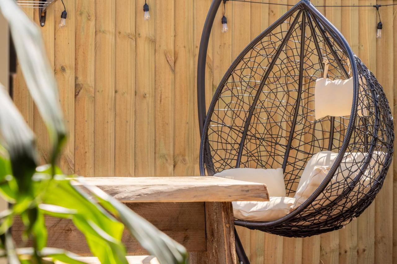 Apartmán Cozy Retreat With Hot Tub Christchurch Exteriér fotografie